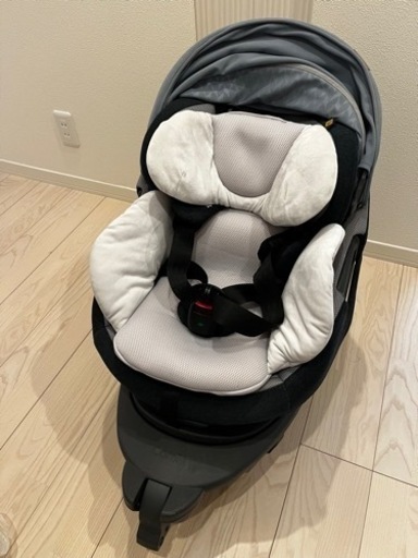 《最終値下げ》コンビ　THE S ISOFIX エッグショック ZA-670