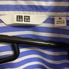 未使用ユニクロストライプシャツ２枚セット　服/ファッション シャツ メンズの画像