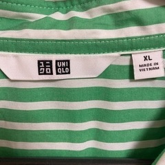 未使用ユニクロストライプシャツ２枚セット　服/ファッション シャツ メンズの画像