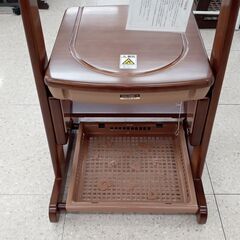 ★ジモティ割あり★ イトーキ 学習チェア 焦げ茶 H74×D40×W44.3 クリーニング済み TJ4771の画像
