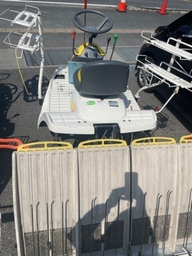 田植え機