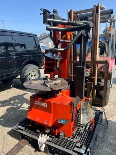 タイヤチェンジャー