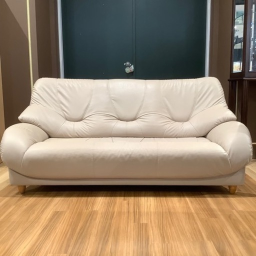 【トレファク神戸南店】3人掛けソファー 合皮【取りに来られる方限定】