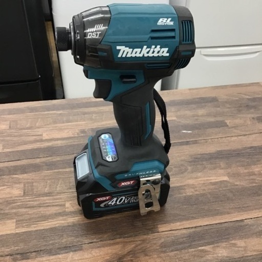 #C-20【ご来店頂ける方限定】MAKITAの充電式インパクトドライバです