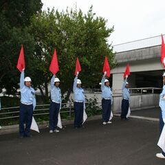 未経験者歓迎◎ 30代～60代が幅広く活躍中 !!  日払いOK 男女警備スタッフ募集中！の画像