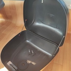 原付 バイク リアボックス 29L バックレスト付 ブラック トップケース BB29N-3の画像