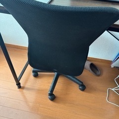 オフィスチェアーの画像