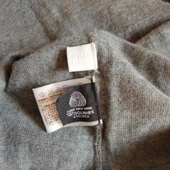 UNIQLOウール100％ セーター レディースＳサイズの画像