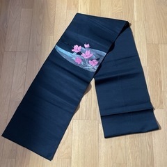 袋帯 帯 着物 振袖 浴衣 和装　紺　刺繍花　アンティーク　ピンクの画像