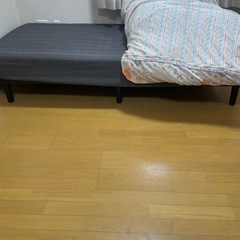 ベッド　グレー　の画像