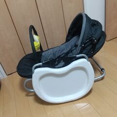 カトージ バウンサー テーブル付き