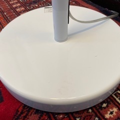 おしゃれなインテリアに♪3灯フロアスタンドライトの画像