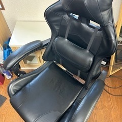 ゲーミングチェア、椅子