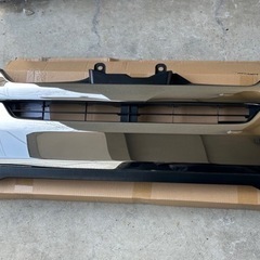 4型ハイエース　ダークプライムグリル