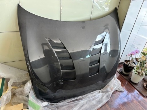 ロードスターND フルカーボン　ボンネット　定価298,000円　中古品