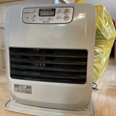 石油ファンヒーター　家電 季節、空調家電 ファンヒーター