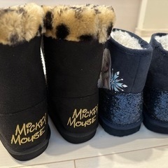 美品♡Disney ムートン二足セット　試着のみの画像