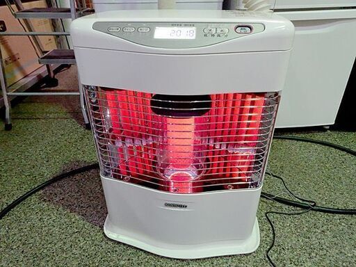 動作品★SUNPOT/サンポット★カベック 密閉式石油ストーブ FF式 石油ストーブ 2019年製 FFR-384BL
