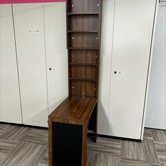 突っ張り　収納　デスク付き　シェルフ