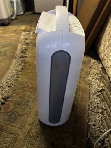 家電 季節、空調家電 除湿器☆衣類乾燥除湿機☆アイリスオーヤマ☆KIJD-H20-S☆新生活応援