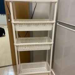 キャスター付きキッチン3段ラックの画像