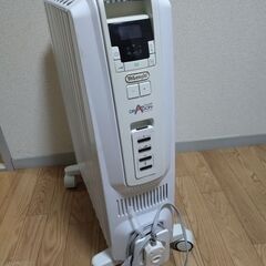 デロンギ　オイルヒーター　暖房の画像