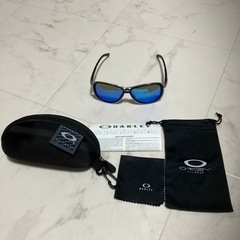 新品、未使用✨OAKLEY ［オークリー]偏光ブルーサングラス