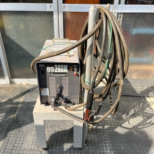 k315604 DAIHENダイヘン アーク溶接機BS200M 1997年製 台付き 動作未確認 引取り歓迎 宮城県 家財便 現状品 中古品