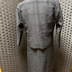 礼服 服/ファッション スーツ レディースの画像