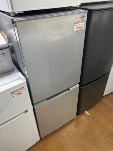 シャープ　152L 冷蔵庫