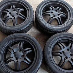 車のパーツ タイヤ、ホイール