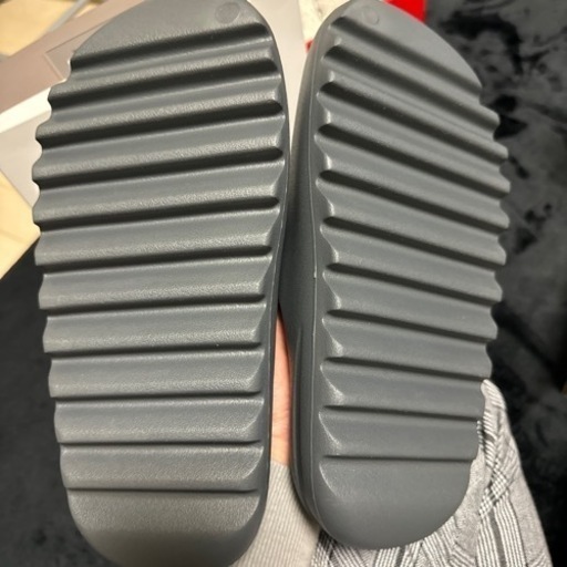 新品未使用adidas YZY SLIDE 27.5  