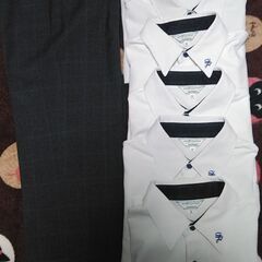 四條畷中学校制服の画像