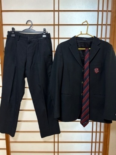 香里ヌヴェール学院高等学校制服 (R) 枚方市のスーツ《メンズ