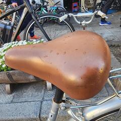 【美品】※直接引き取り 自転車 ママチャリ 前後カゴ付き ミラー付き ママチャリ26インチ3変速ライトカゴ付きシルバー配達可能