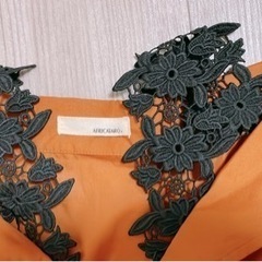 【数回の着用】Mサイズ　トップス の画像