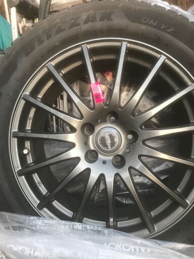 スタッドレス　ブリジストン　ブリザック 225/60R18 DM-V2
