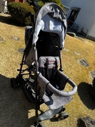 キンダーワゴン　二人乗りベビーカー