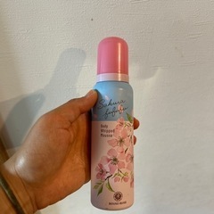 ハウスオブローズ　ボディー　乳液　桜　🌸の画像