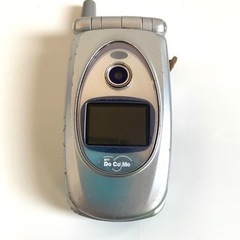 【レア美品】ドコモ docomo P251iS ガラケー　平成レトロ　充電機付き レア美品】ドコモ docomo P251iS ガラケー 平成レトロ 充電機