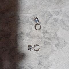 ≒▼j→→→m40-1 ブリリアントカットダイヤモンドＣＺフラワーアーチピアスの画像