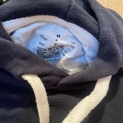 無印　パーカー　Mの画像
