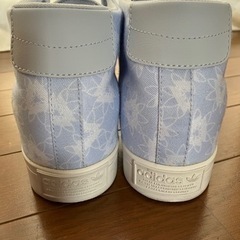 (値下げ)美品　adidas スニーカー　シークレットインソールの画像