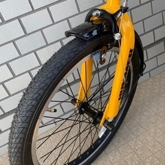 試し乗りのみ！HUMMER FDB206Z-DK ハマー 20インチ 6変速 フォールディングバイク 折り畳み自転車の画像