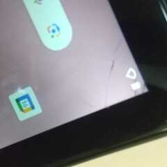 【ジャンクひび割れ】10インチAndroid11タブレット箱付の画像