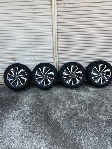 日産セレナc27後期純正ホイール