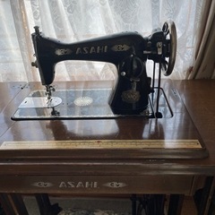 足踏みミシン