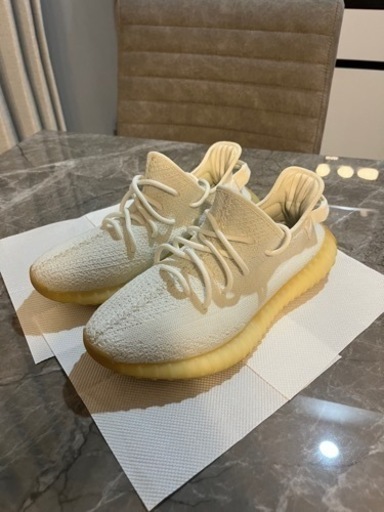 アディダス イージーブースト350 V2 クリーム トリプルホワイト