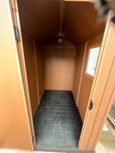 ケターダーウィン物置小屋 収納小屋  