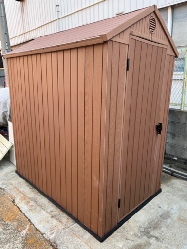 ケターダーウィン物置小屋 収納小屋